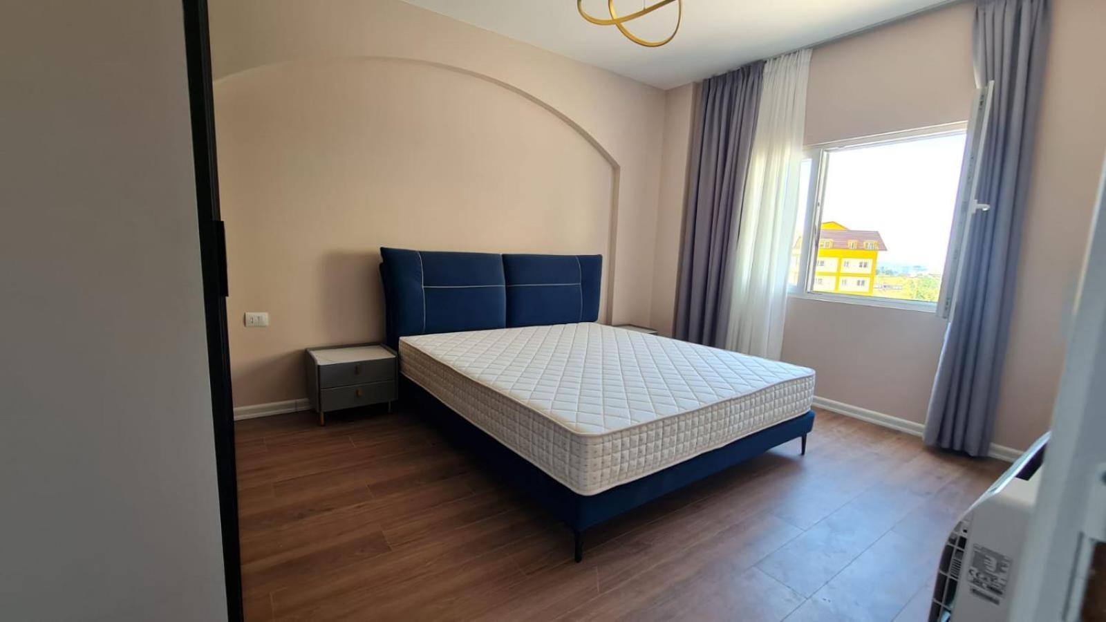 Apartament Land