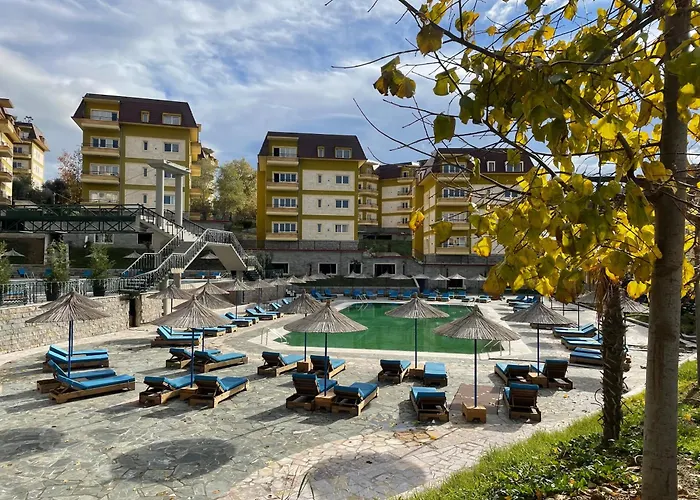 Land Lake Tirana
